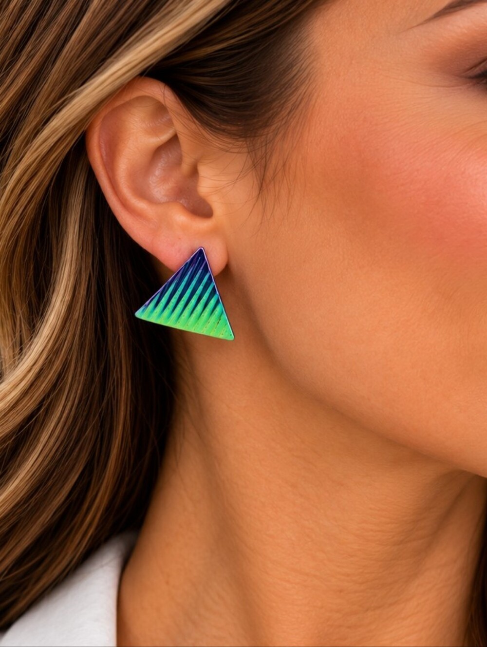 💎 Scratch & Dent Iridescent Rainbow Triangle Stud Earrings Geometric Statement